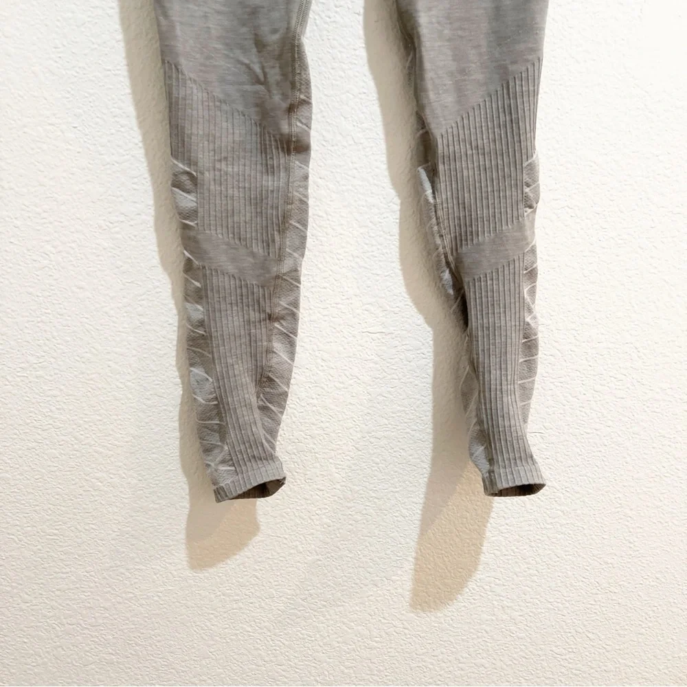 BLANQI- Hipster Support Grey Leggings M